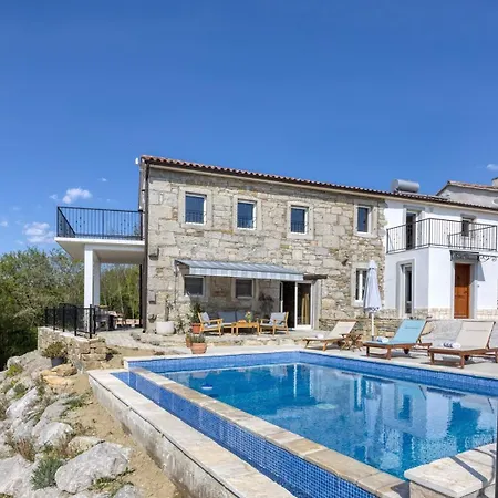 Casa Emilia In Sveti Donat Villa