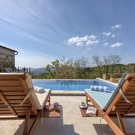 Casa Emilia In Sveti Donat Buzet