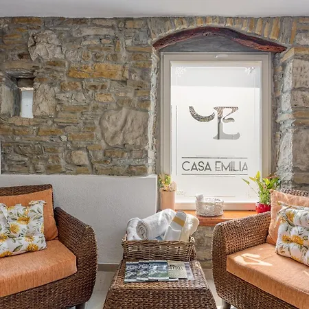 Casa Emilia In Sveti Donat Villa