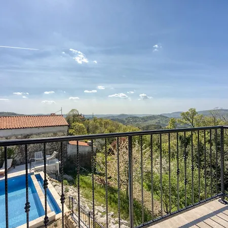 Casa Emilia In Sveti Donat Buzet