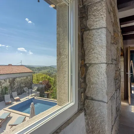 Casa Emilia In Sveti Donat * Buzet