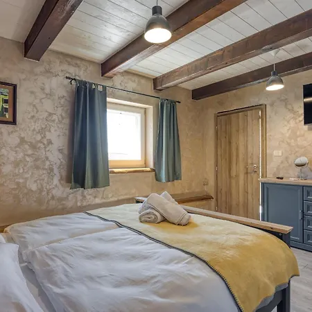 Villa Casa Emilia In Sveti Donat